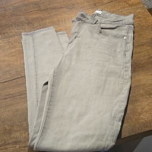 LOFT Gray Skinny Jeans with Sleek Fit